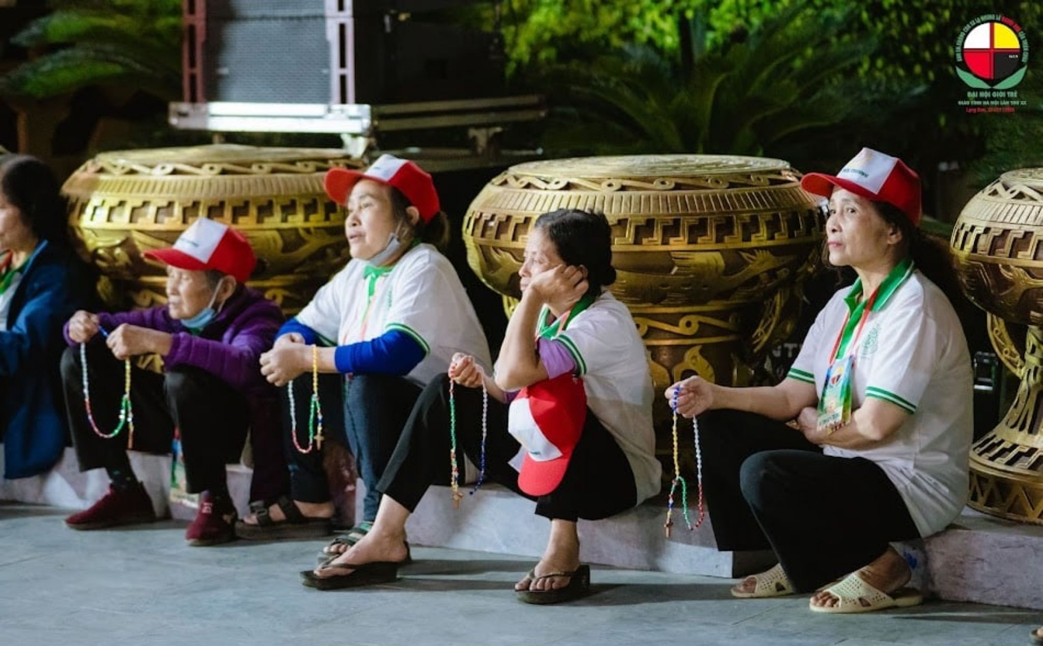 Giáo Hội cũng như người Mẹ, hãy yêu mến, gìn giữ và bảo vệ!